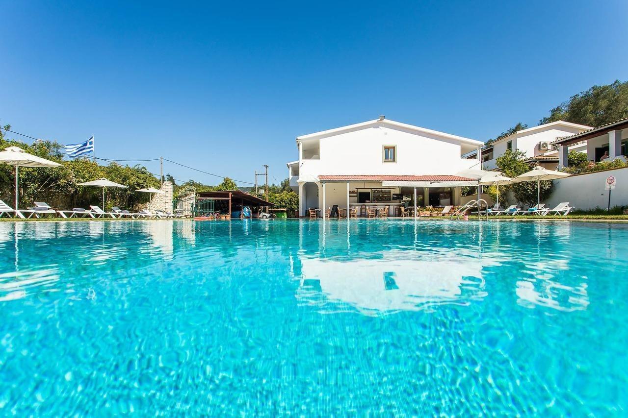 Paradise Inn Liapades Corfu 外观 照片