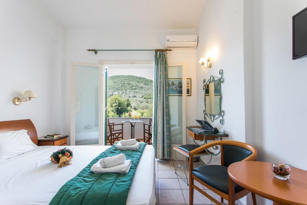 Paradise Inn Liapades Corfu 外观 照片